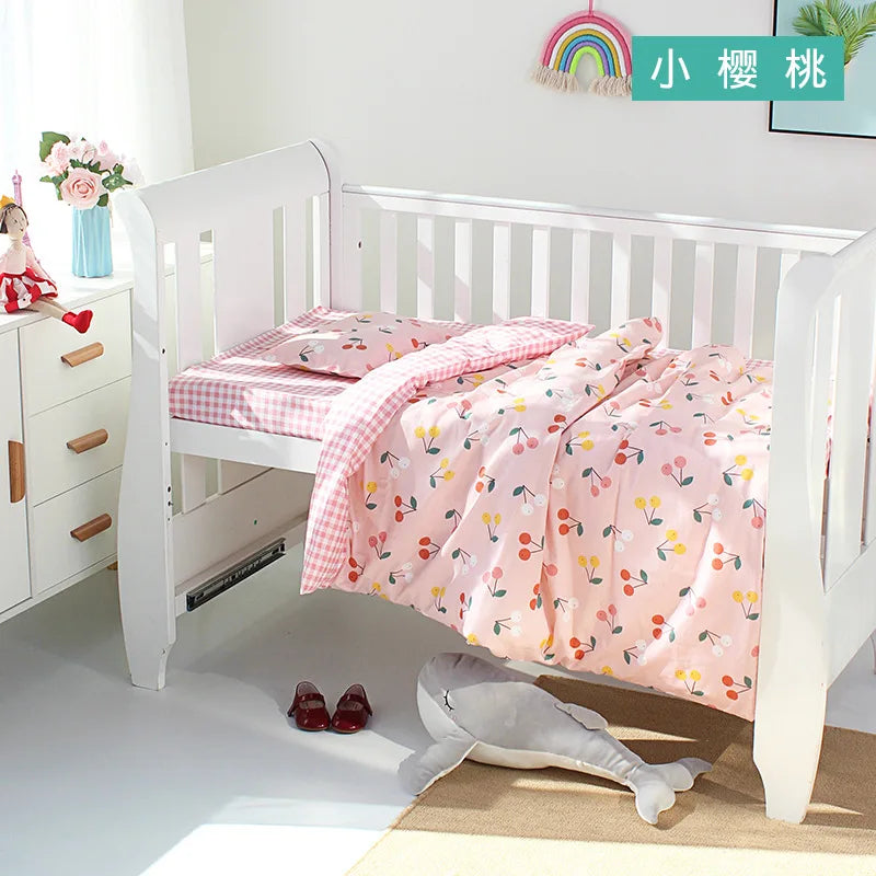 3Pcs Set Newborn Baby Crib Beddings Set Cotton Cartoon Print Color Bedroom Bed Cot Linens Quilt Cover Case Sheets Pillow