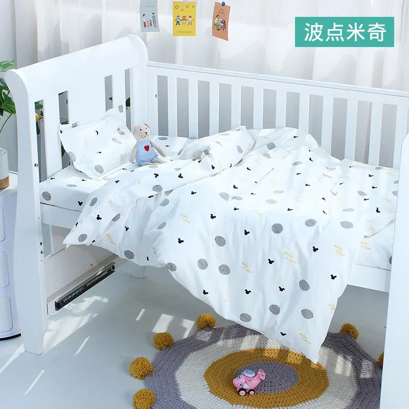 3Pcs Set Newborn Baby Crib Beddings Set Cotton Cartoon Print Color Bedroom Bed Cot Linens Quilt Cover Case Sheets Pillow